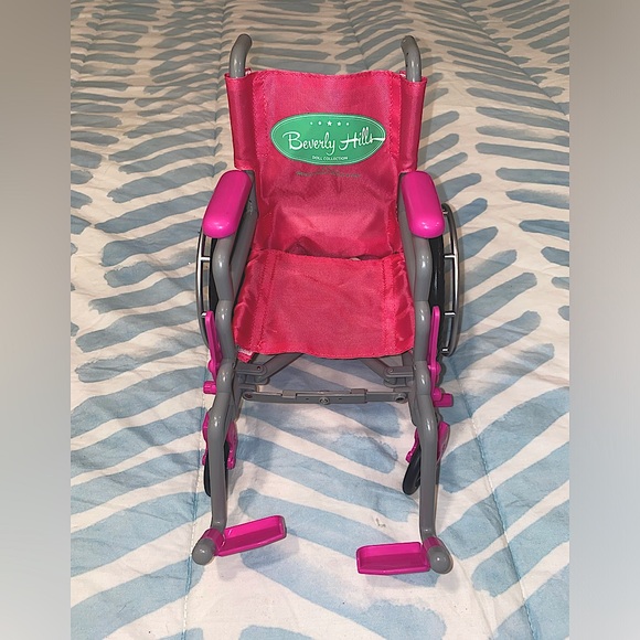 Beverly Hills Doll Collection Wheelchair • Pink • Excellent Condition - Picture 3 of 6